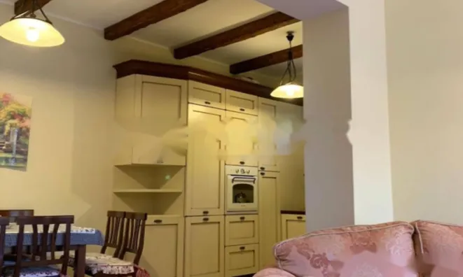 Недвижимость Четырёхкомнатная квартира Центр: 3