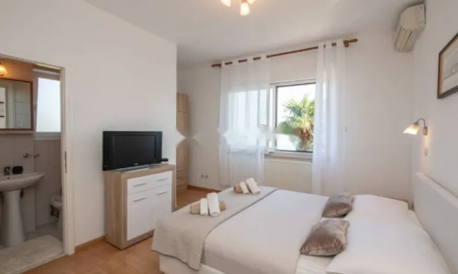 Недвижимость Четырехкомнатная квартира в центре Опатии: 9