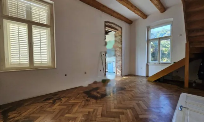 Недвижимость Трёхкомнатная квартира в Центре: 4