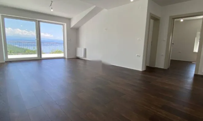 Недвижимость Трёхкомнатная квартира Обрић: 6