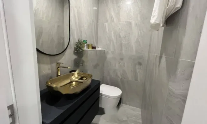 Недвижимость Четырехкомнатная квартира Центр: 6