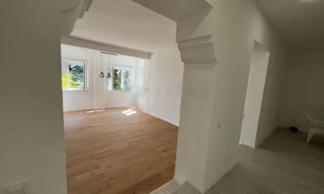 Недвижимость Четырехкомнатная квартира Центр: 7