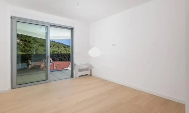 Недвижимость Трёхкомнатная квартира в Опатии: 14