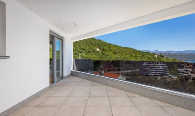 Недвижимость Квартира Опатия Центр: 10