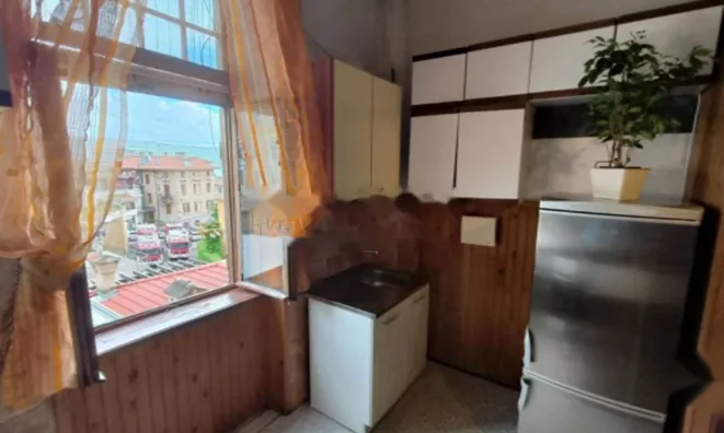 Недвижимость Трехкомнатная квартира в центре Опатии: 7