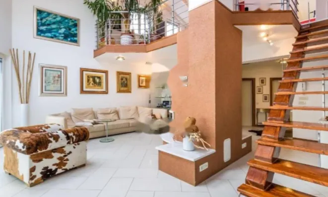 Недвижимость Четырехкомнатная квартира в центре Опатии: 3