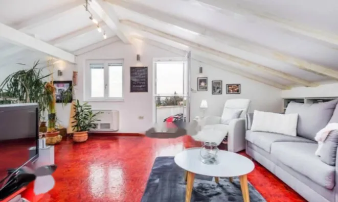 Недвижимость Четырехкомнатная квартира в центре Опатии: 12