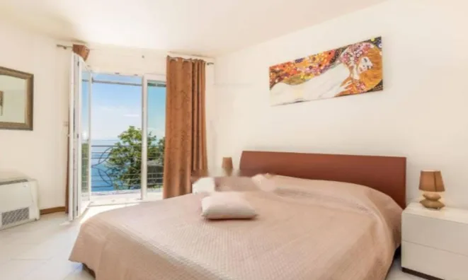 Недвижимость Четырехкомнатная квартира в центре Опатии: 25