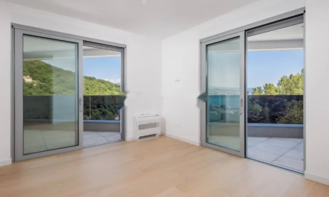 Недвижимость Квартира Опатия, Центр: 12