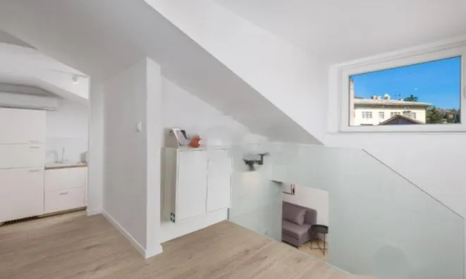 Недвижимость Трёхкомнатная квартира Центр: 7