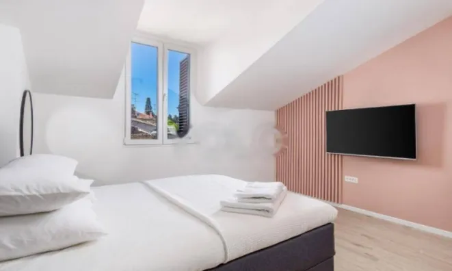 Недвижимость Трёхкомнатная квартира Центр: 16