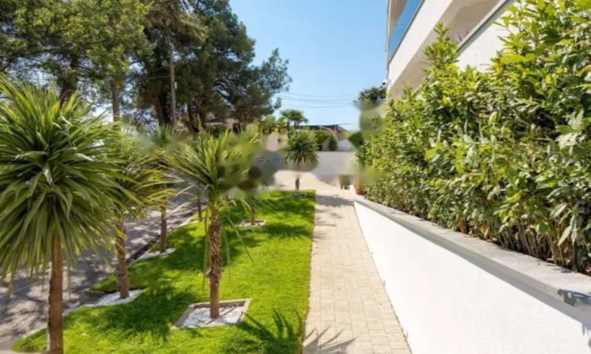 Недвижимость Трехкомнатная квартира в центре Опатии: 25