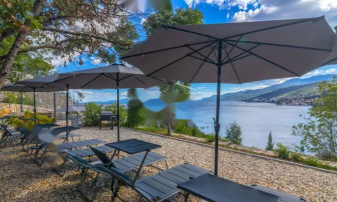 Недвижимость Четырехкомнатная квартира Волоско: 1