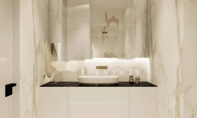 Недвижимость Трёхкомнатная квартира Центр: 12