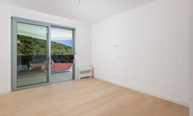 Недвижимость Трёхкомнатная квартира Опатия: 22