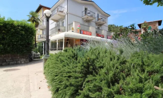 Недвижимость Многоквартирный дом Ика: 19