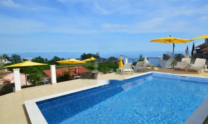 Недвижимость Семейный дом в Вепринаце: 2