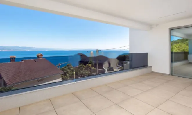 Недвижимость Трёхкомнатная квартира Центр: 1