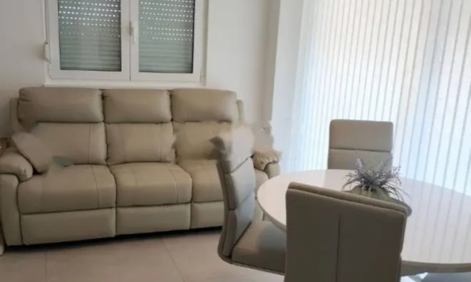 Недвижимость Двухкомнатная квартира Ика: 2