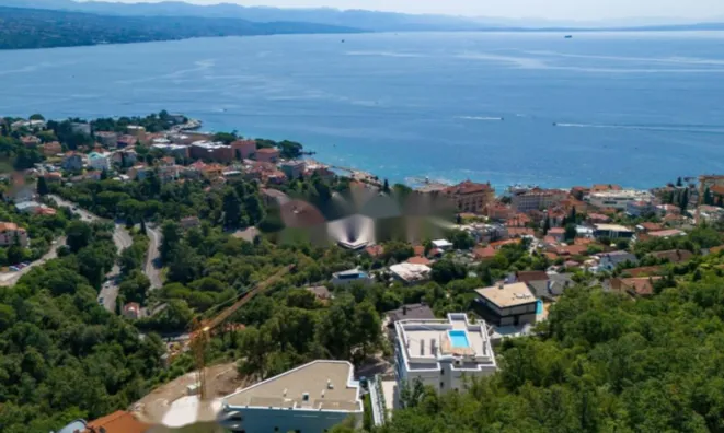 Недвижимость Трехкомнатная квартира в Центре: 26