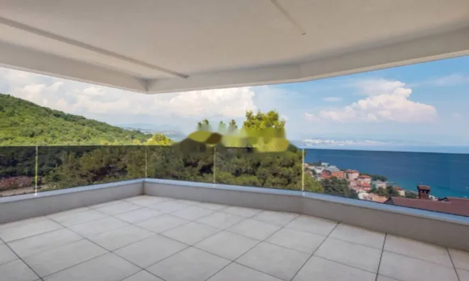 Недвижимость Трехкомнатная квартира Опатия: 1