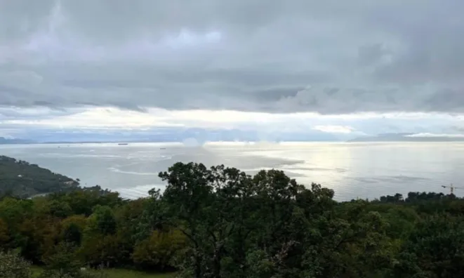 Недвижимость Многоквартирный дом Центр: 3