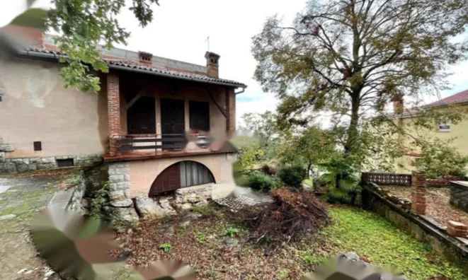 Недвижимость Многоквартирный дом Центр: 4