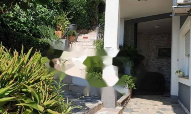 Недвижимость Двухкомнатная квартира в центре Опатии: 14