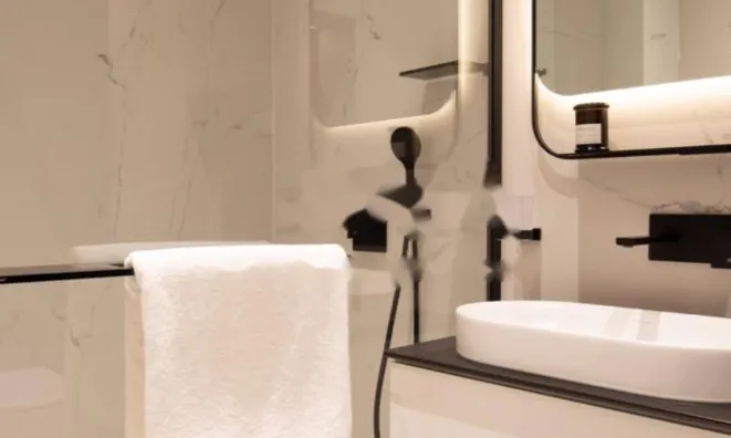 Недвижимость Двухкомнатная квартира в Центре: 8