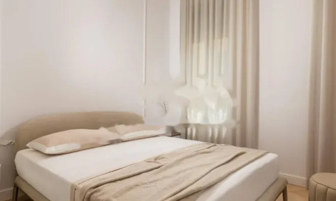 Недвижимость Двухкомнатная квартира в Центре: 11