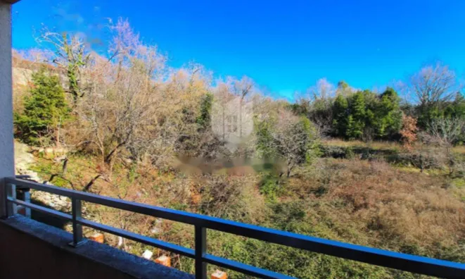 Недвижимость Однокомнатная квартира Побри: 7