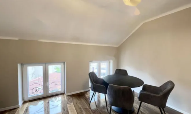 Недвижимость Трехкомнатная квартира в Центре: 4