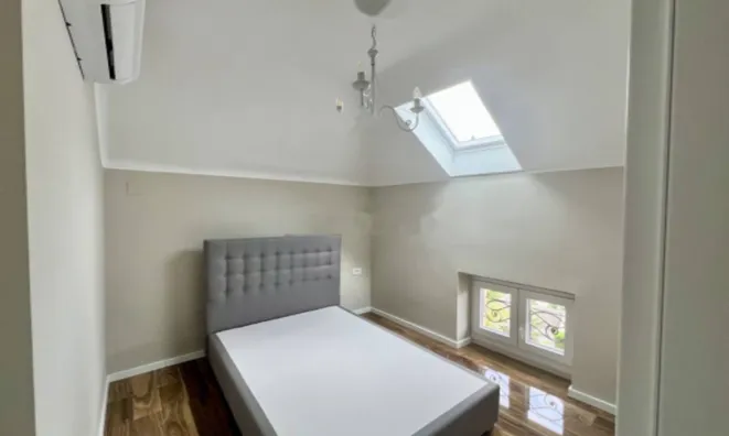 Недвижимость Трехкомнатная квартира в Центре: 9