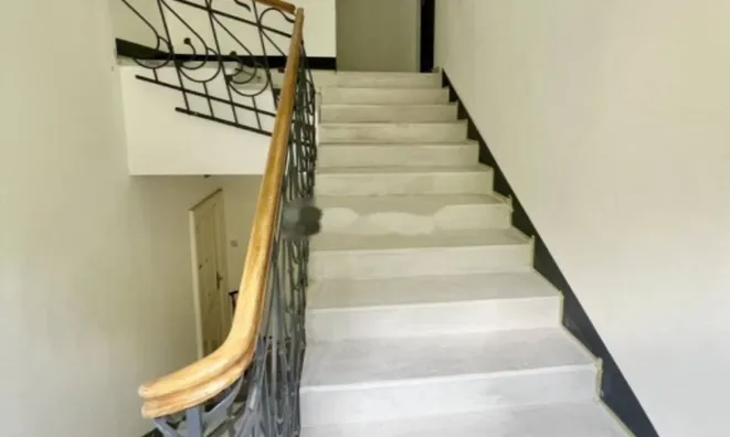 Недвижимость Трехкомнатная квартира в Центре: 25