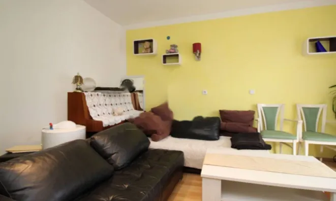 Недвижимость Четырехкомнатная квартира в Побри: 3