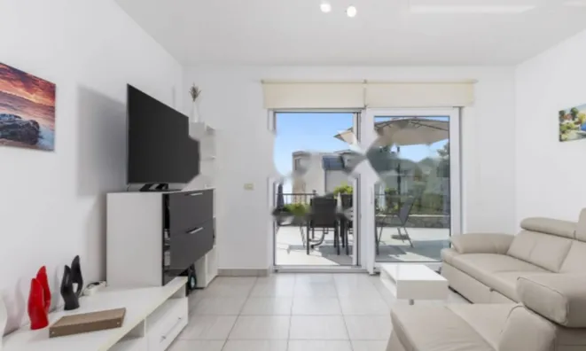 Недвижимость Трёхкомнатная квартира, Ичичи: 6