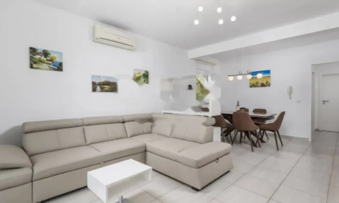 Недвижимость Трёхкомнатная квартира, Ичичи: 7