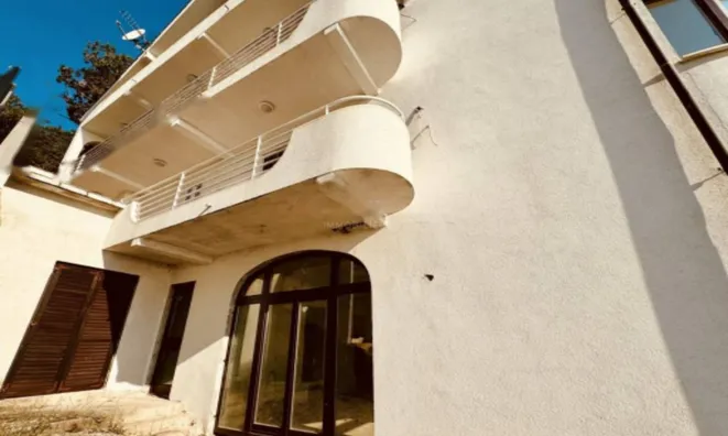 Недвижимость Двухкомнатная квартира Пунта Колова: 12