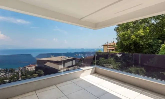 Недвижимость Трёхкомнатная квартира в центре: 7