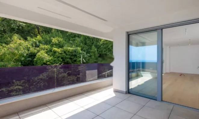 Недвижимость Трёхкомнатная квартира в центре: 8