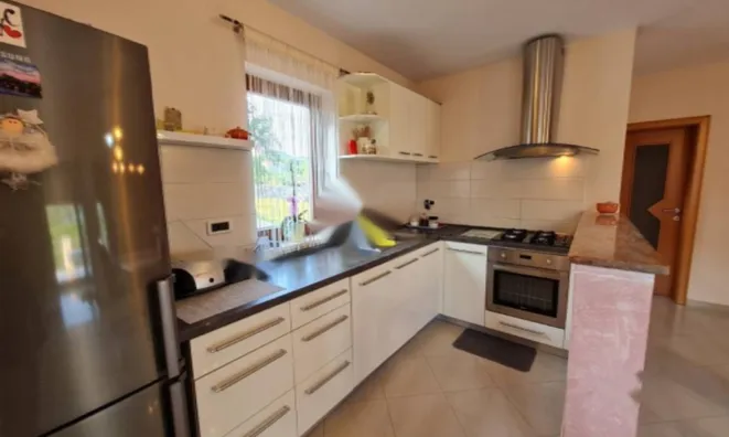 Недвижимость Семейный дом Вепринац: 3