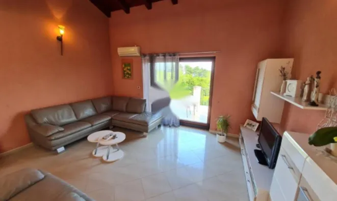 Недвижимость Семейный дом Вепринац: 5