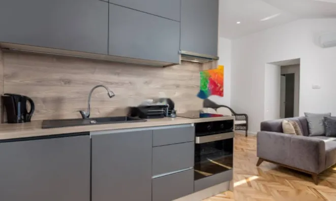 Недвижимость Трёхкомнатная квартира в Опатии: 5