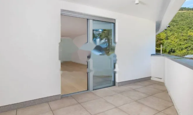 Недвижимость Двухкомнатная квартира Плахути: 3