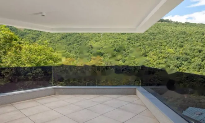 Недвижимость Трёхкомнатная квартира в Опатии: 11