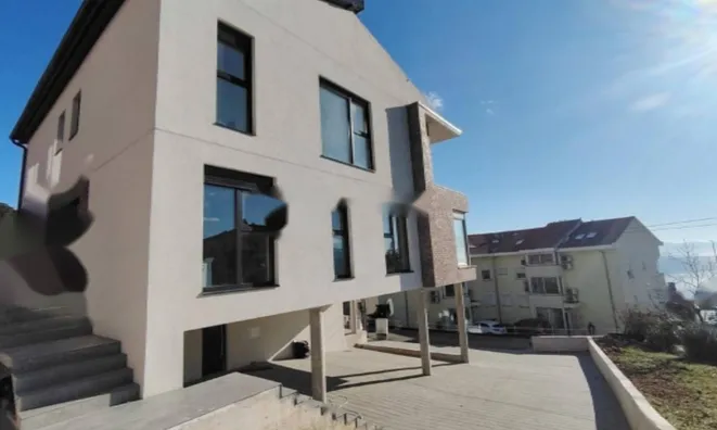 Недвижимость Четырехкомнатная квартира Центр Опатия: 5