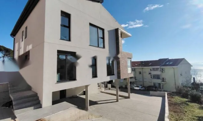 Недвижимость Четырехкомнатная квартира Центр Опатия: 10