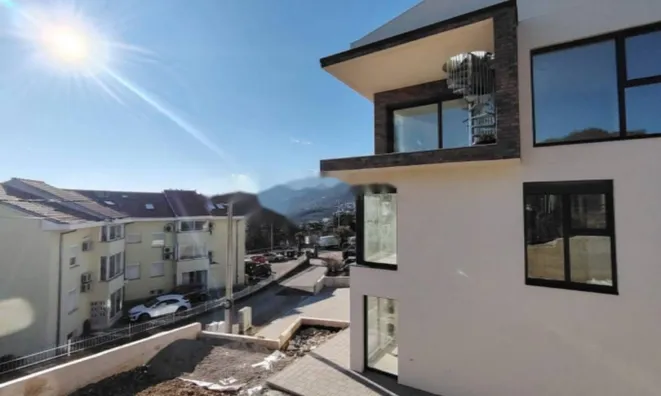 Недвижимость Четырехкомнатная квартира Центр Опатия: 17