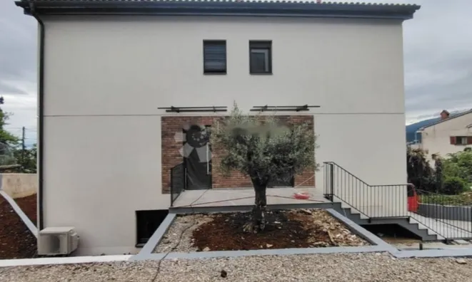 Недвижимость Четырехкомнатная квартира Центр Опатия: 21