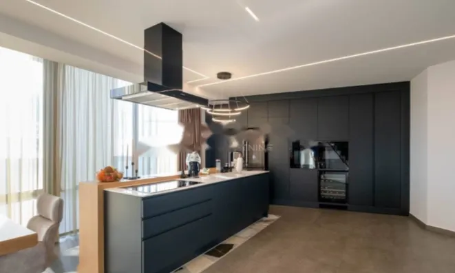 Недвижимость Четырехкомнатная квартира Опатия: 3